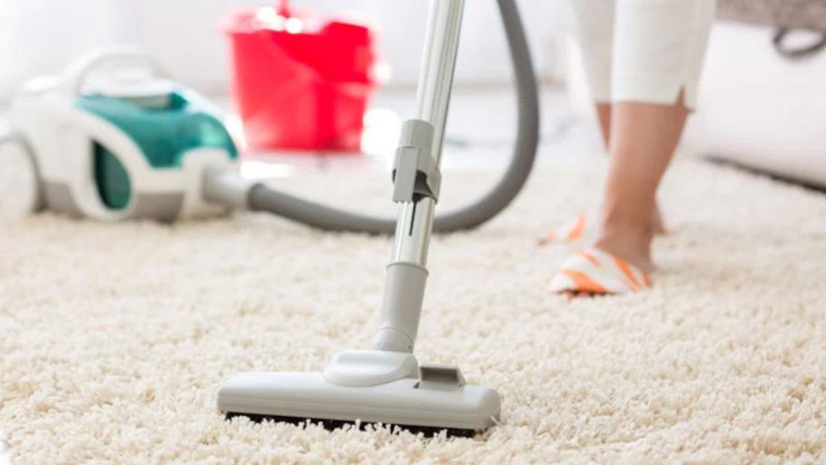 How to Get Laundry Detergent Out of Your Carpet: Effective Methods for Stain Removal